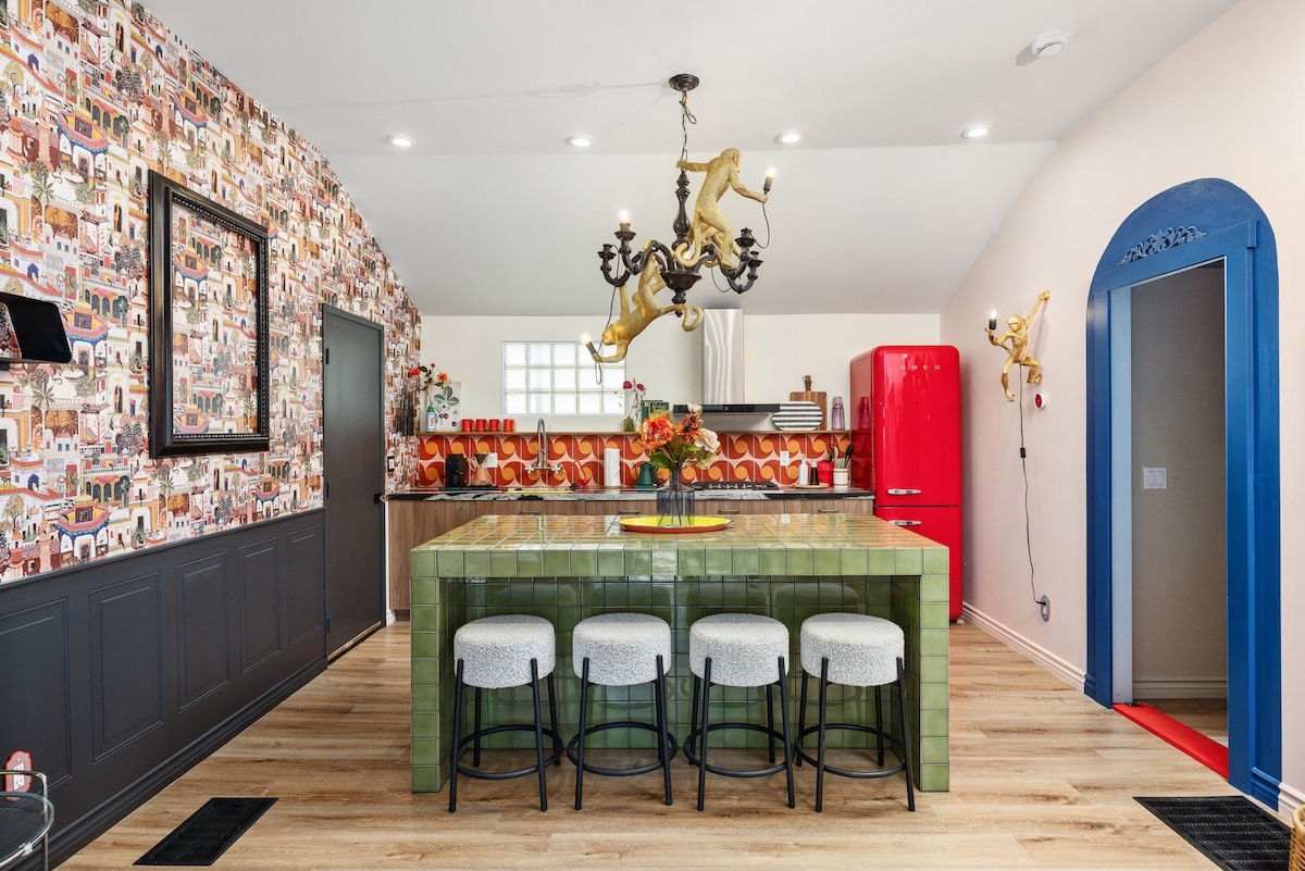 House of Funk mid-century detail